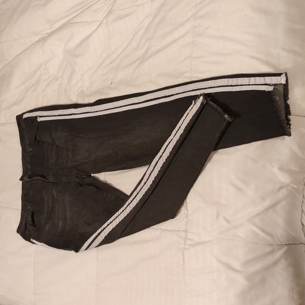 Woman's black skinny denim, size 31, Velvet Heart premium denim